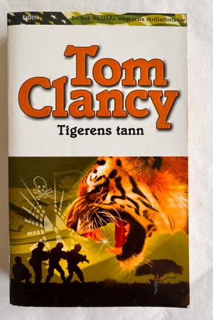 Tigerens tann av Tom Clancy - Forside