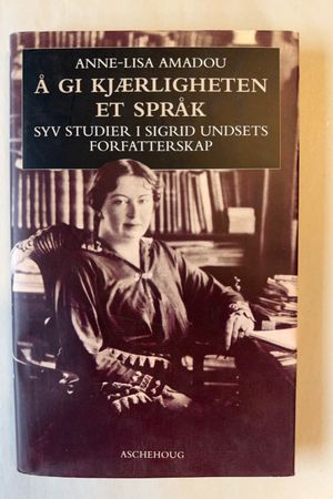 Å gi kjærligheten et språk av Anne-Lisa Amadou - Forside