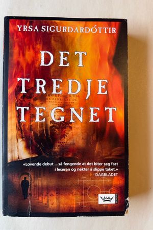 Det tredje tegnet av Yrsa Sigurdardóttir - Forside