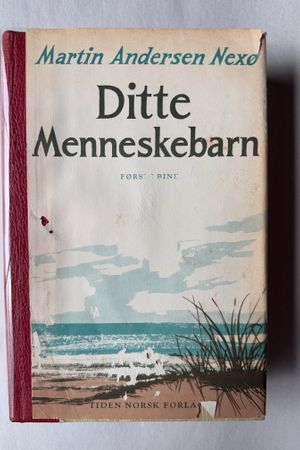 Ditte menneskebarn av Martin Andersen Nexø - Forside