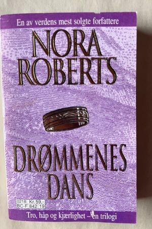 Drømmenes dans av Nora Roberts - Forside
