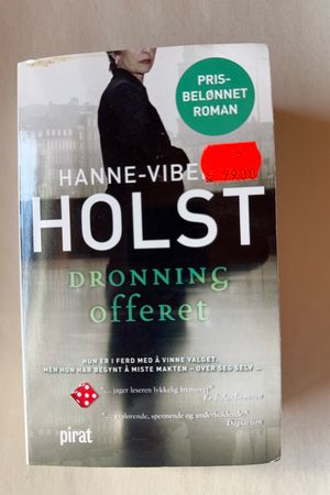 Dronningofferet av Hanne-Vibeke Holst - Forside