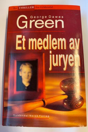 Et medlem av juryen av George Dawes Green - Forside