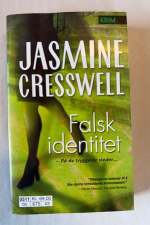 Falsk identitet av Jasmine Cresswell - Forside