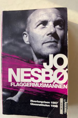 Flaggermusmannen av Jo Nesbø - Forside