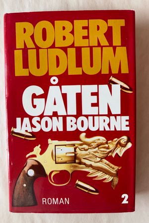 Gåten Jason Bourne av Robert Ludlum - Forside