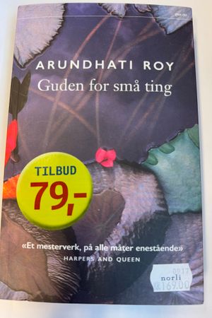 Guden for små ting av Arundhati Roy - Forside