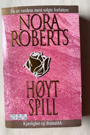 Høyt spill av Nora Roberts - Forside