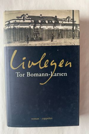 Livlegen: Roman (Norwegian Edition) av Tor Bomann-Larsen - Forside