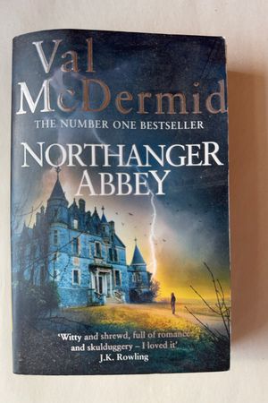 Northanger Abbey av Val McDermid - Forside