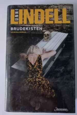 Brudekisten av Unni Lindell - Forside