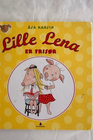 Lille Lena er frisør av Åsa Karsin - Forside