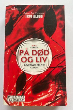 På død og liv av Charlaine Harris - Forside