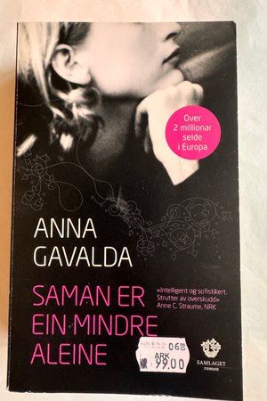 Saman er ein mindre aleine av Anna Gavalda - Forside