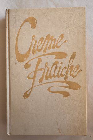Creme Fraiche av Suzanne Brøgger - Forside