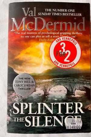 Splinter the Silence av Val McDermid - Forside
