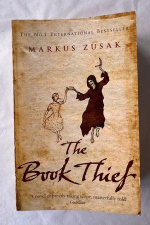 The Book Thief av Markus Zusak - Forside