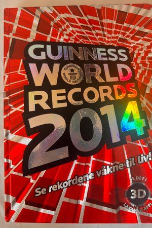 Guinness World Records 2014 av Guinness World Records - Forside