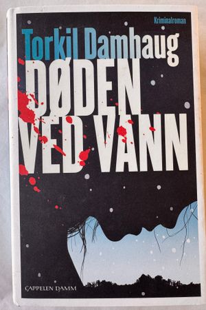Døden ved vann av Torkil Damhaug - Forside