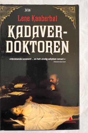 Kadaverdoktoren av Lene Kaaberbøl - Forside