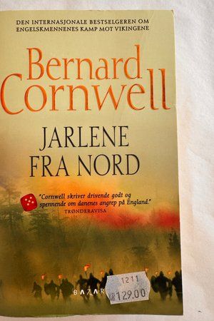 Jarlene fra Nord av Bernard Cornwell - Forside