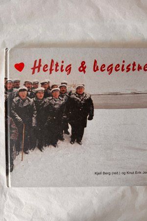 Heftig & begeistret av Kjell Berg (red.) og Knut Erik Jensen - Forside