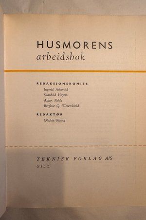 Husmorens arbeidsbok II av Ingrid Askevold, Svanhild Høym, Aagot Pahle, Bergliot Q. Werenskiold - Forside