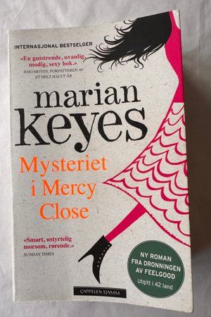 Mysteriet i Mercy Close av Marian Keyes - Forside