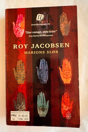 Marions slør av Roy Jacobsen - Forside