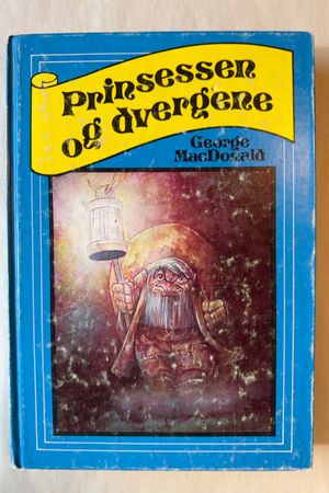 Prinsessen og dvergene av George MacDonald - Forside