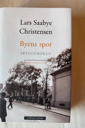 Skyggeboken av Lars Saabye Christensen - Forside