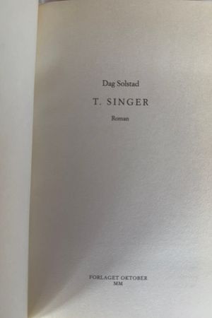 T. Singer av Dag Solstad - Forside