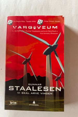 Vi skal arve vinden av Gunnar Staalesen - Forside